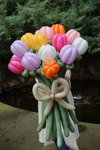 Load image into Gallery viewer, Tulips Balloon Bouquet